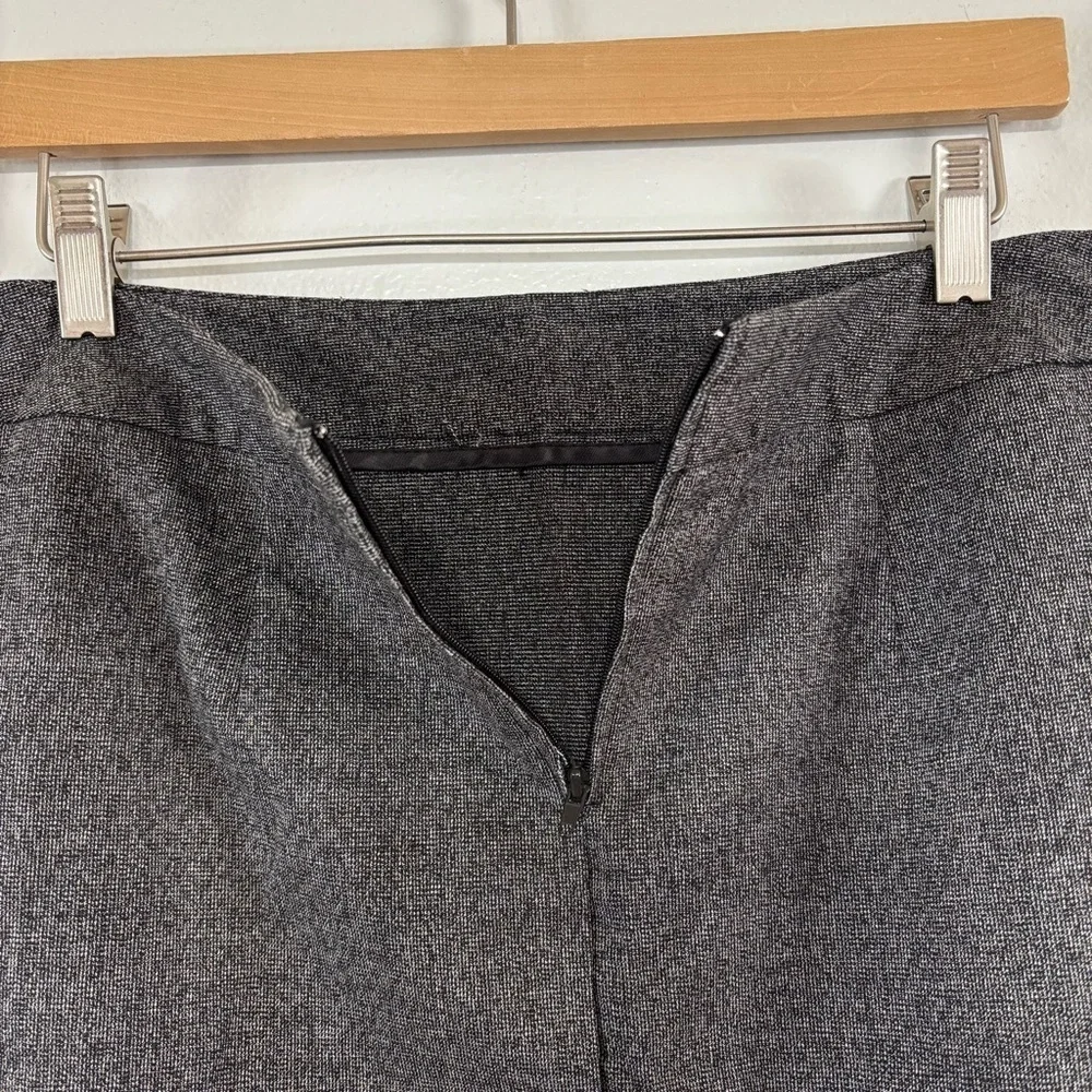 BCX Dark Gray Pleated Skirt Size 7